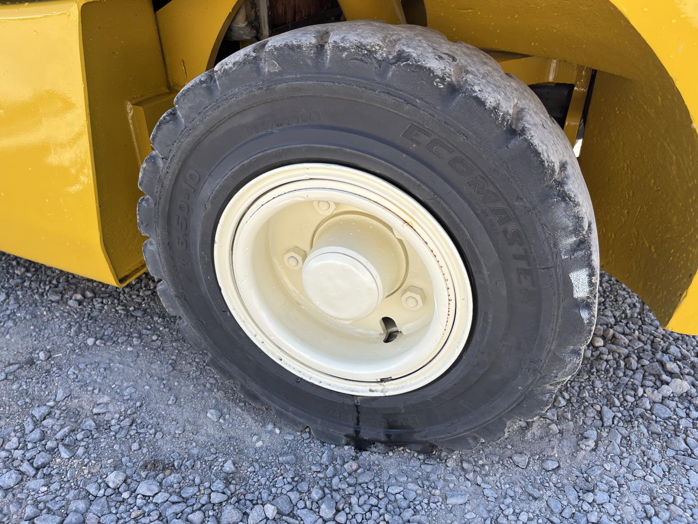 ./imagenes/INVOICE/2019/16967/MONTACARGAS A GAS  YALE GLPO060T (31).JPG